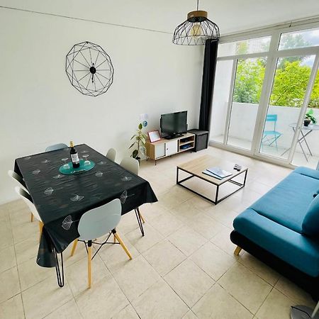 Luminous Apartment With Parking Near The City Center Cenon Exteriör bild