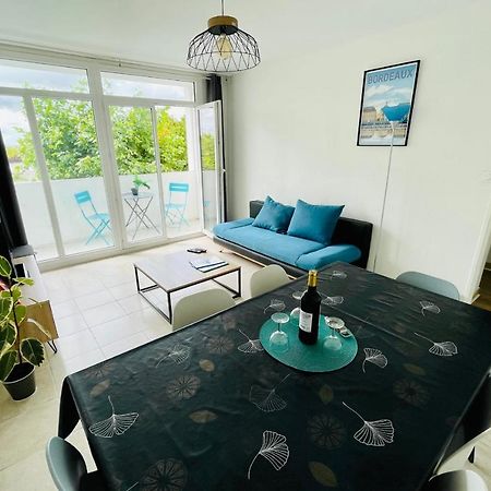 Luminous Apartment With Parking Near The City Center Cenon Exteriör bild