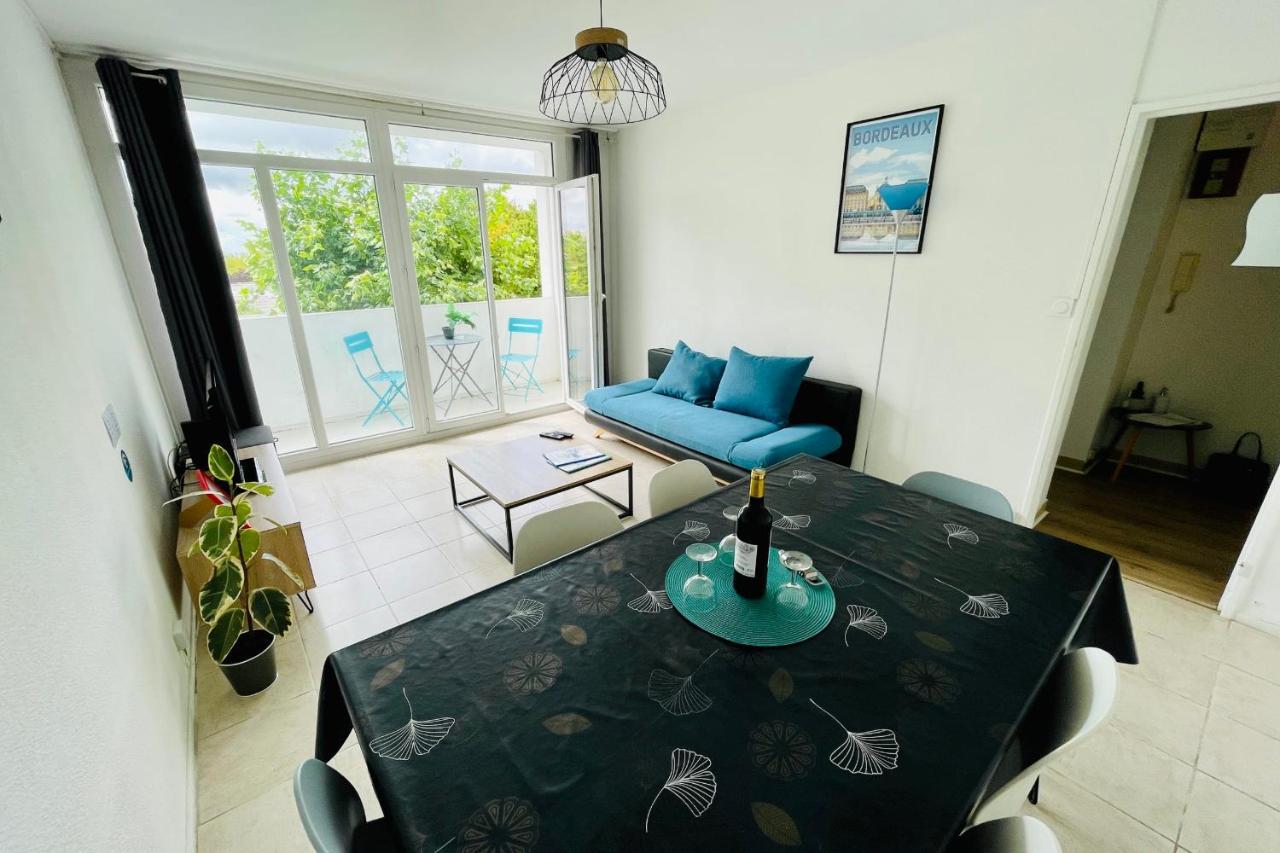 Luminous Apartment With Parking Near The City Center Cenon Exteriör bild