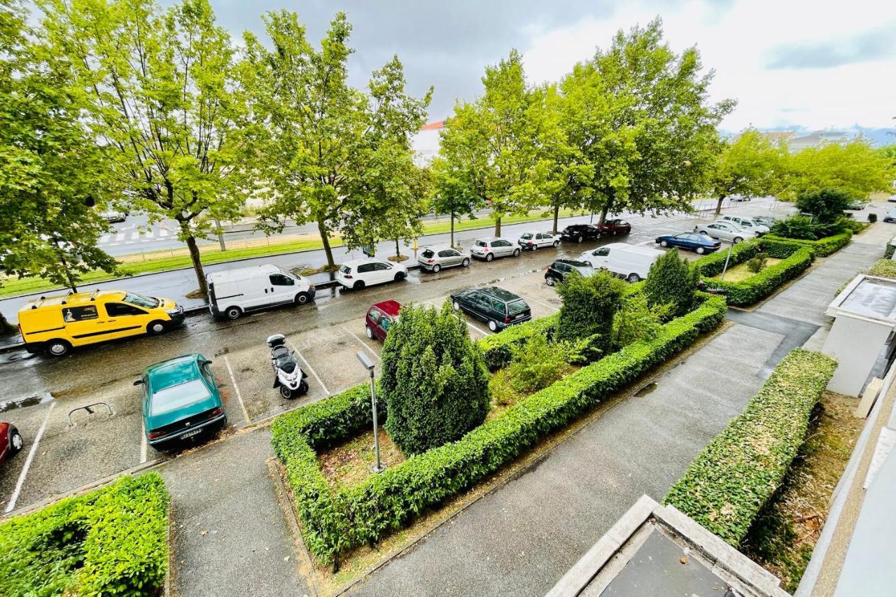 Luminous Apartment With Parking Near The City Center Cenon Exteriör bild