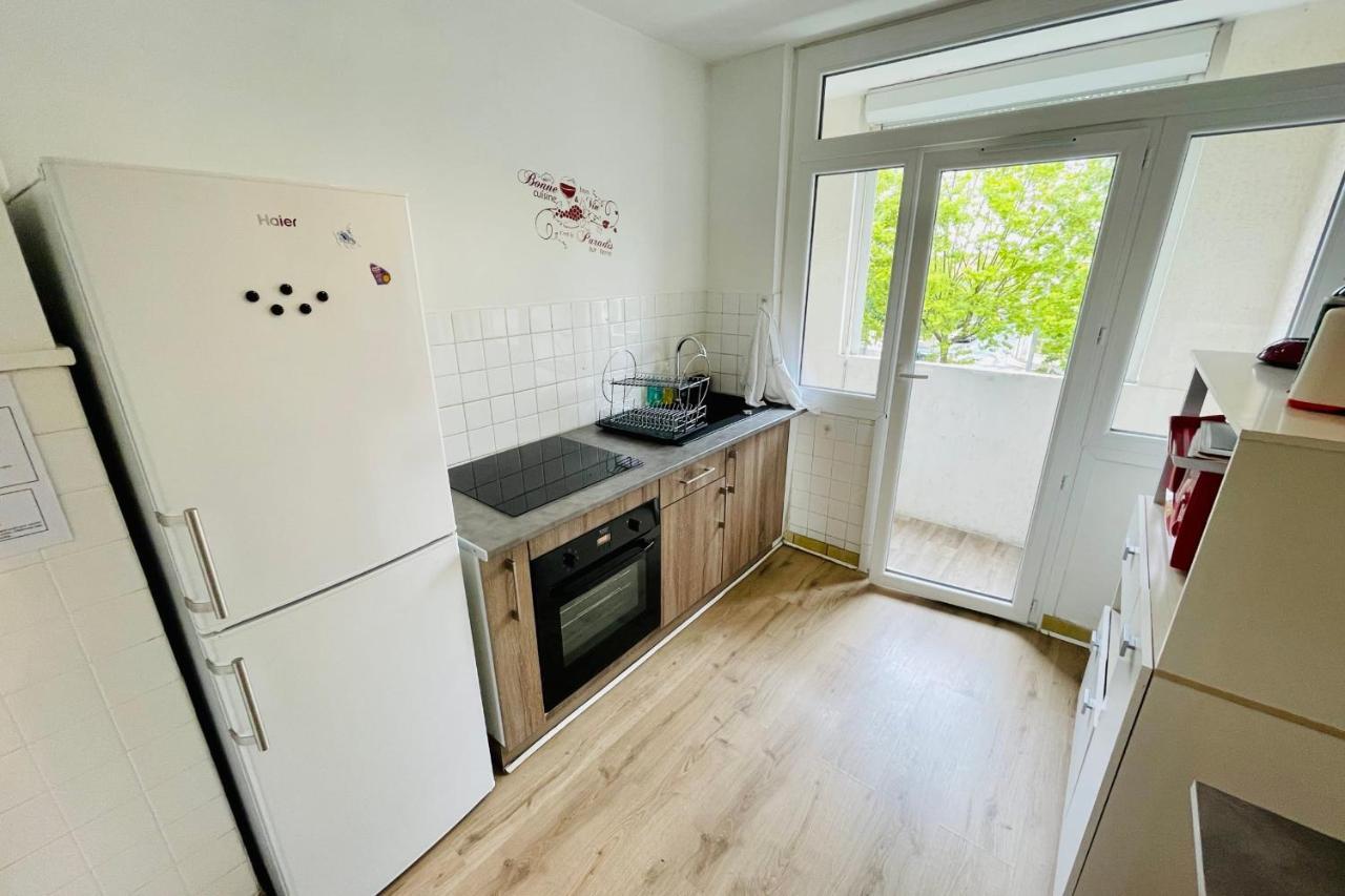 Luminous Apartment With Parking Near The City Center Cenon Exteriör bild